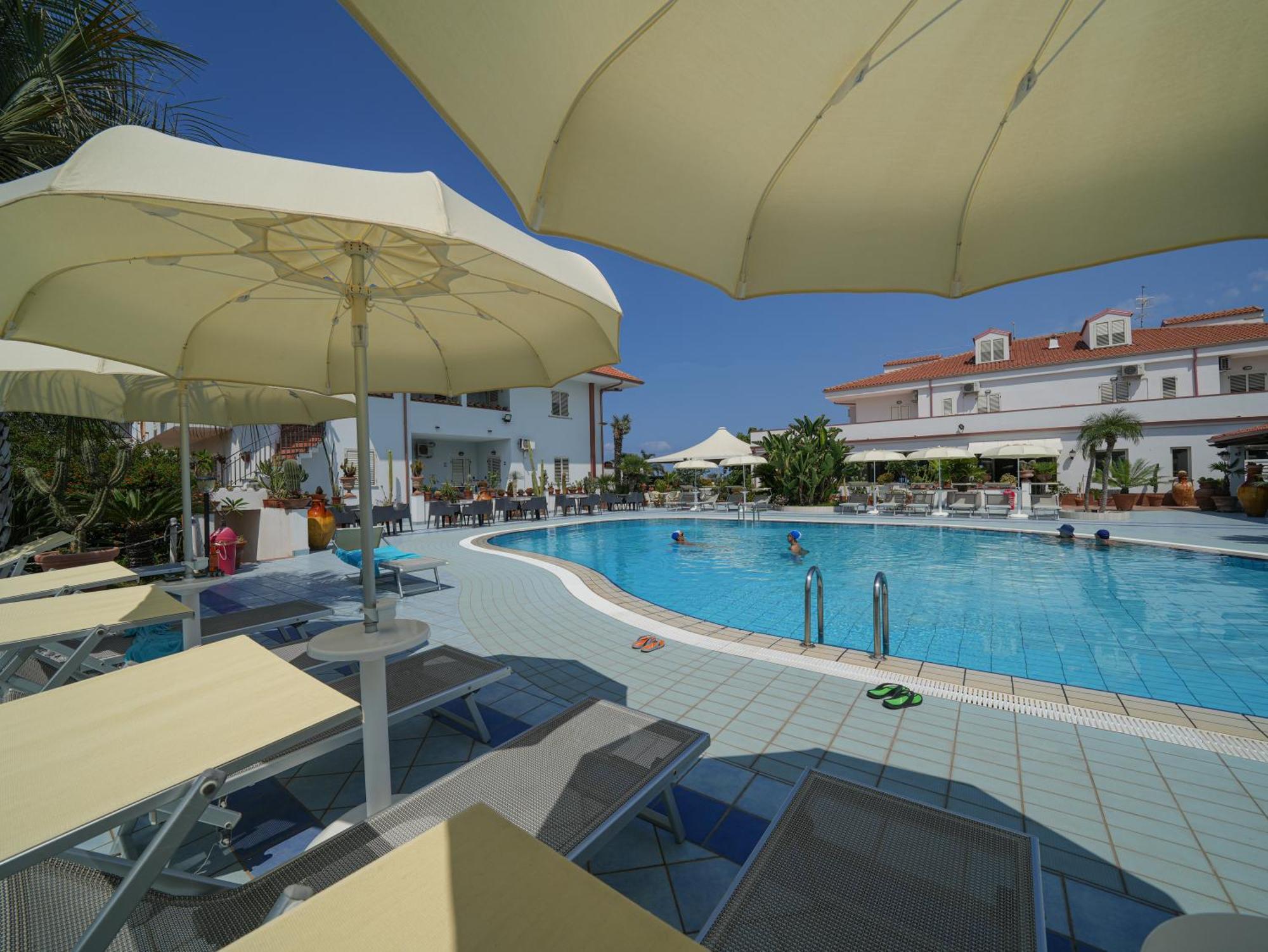 Hotel Damanse Санта-Доменіка Екстер'єр фото