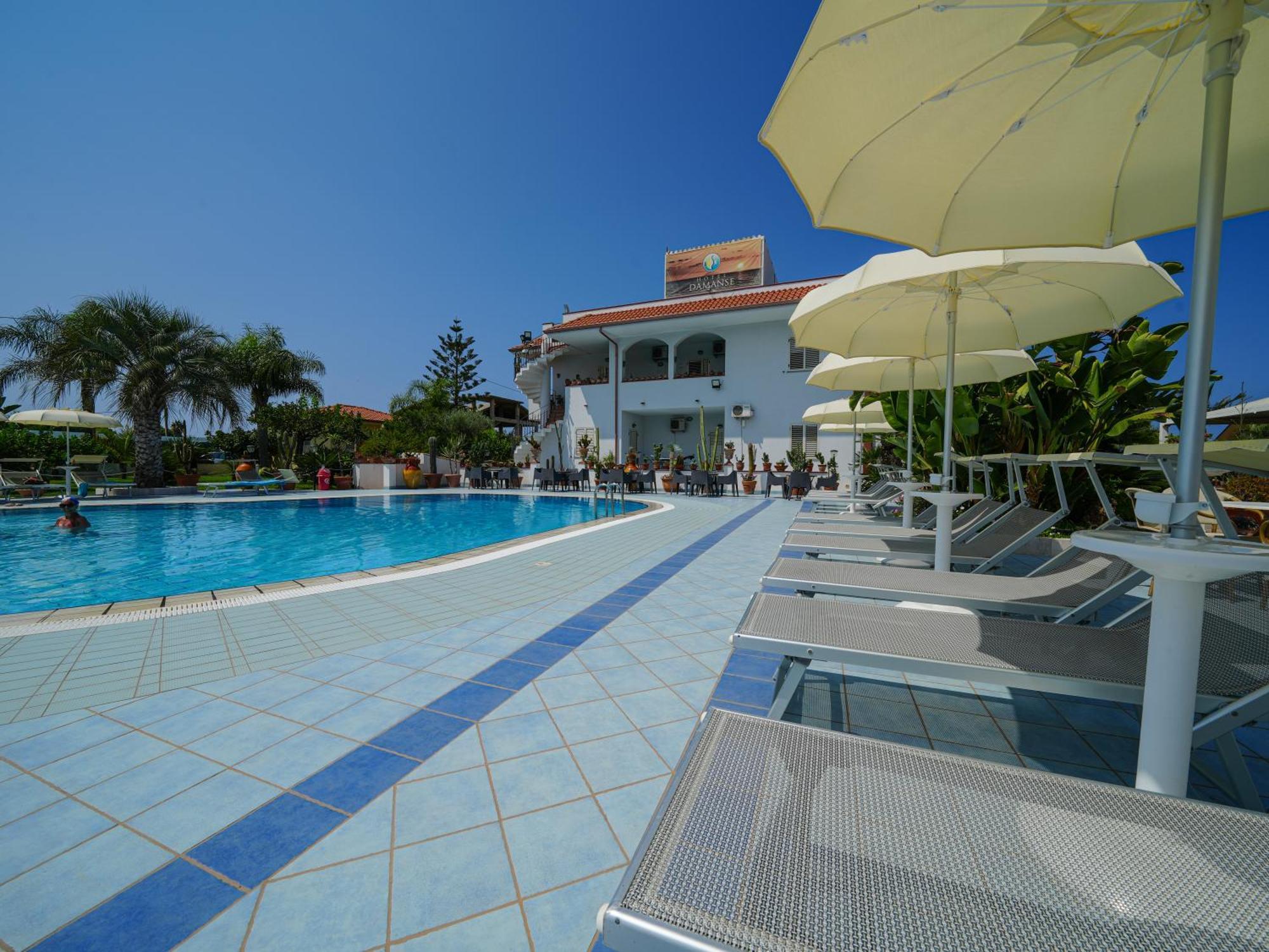 Hotel Damanse Санта-Доменіка Екстер'єр фото